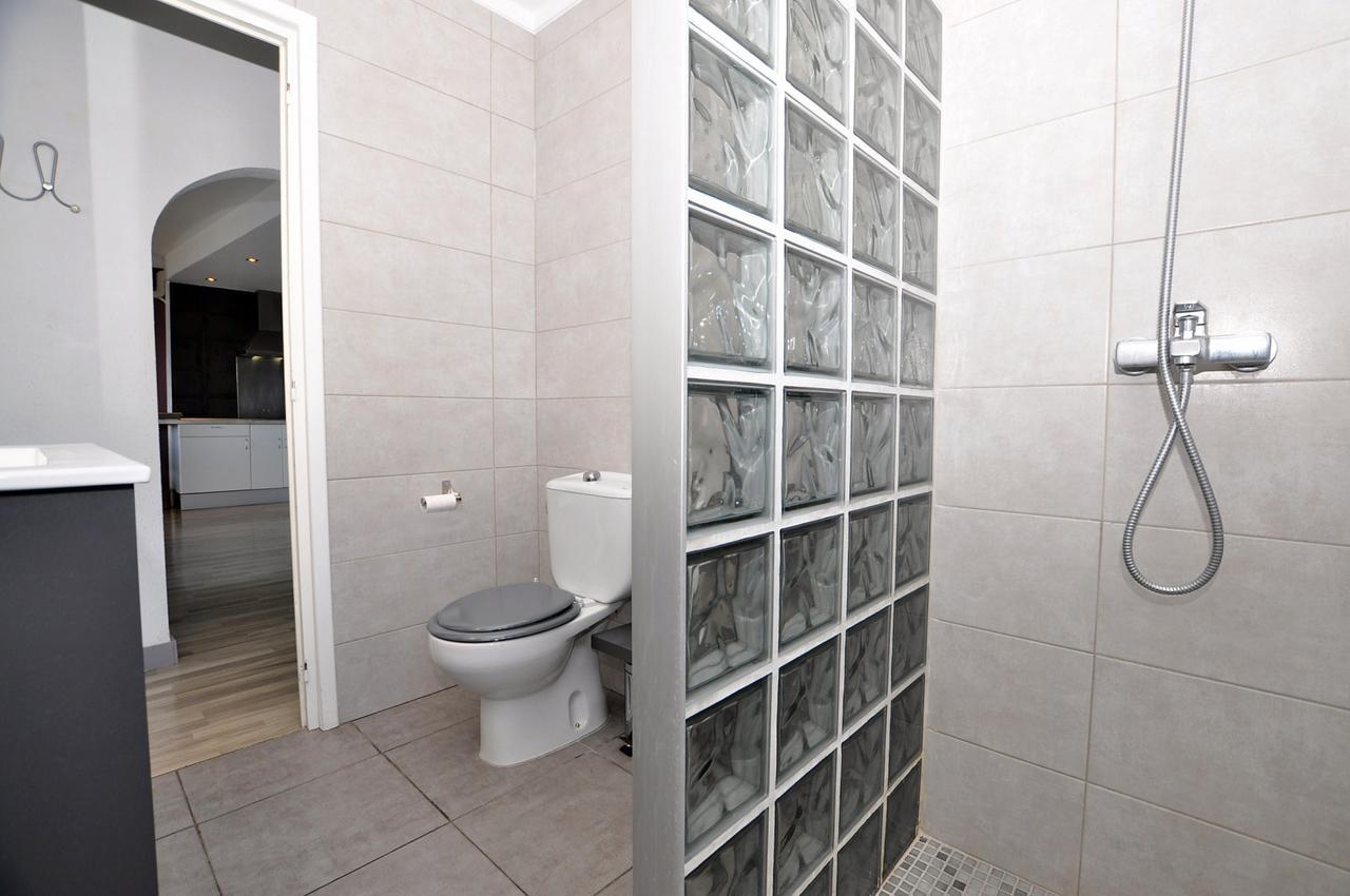 Apartment 1089 Puig Rom *